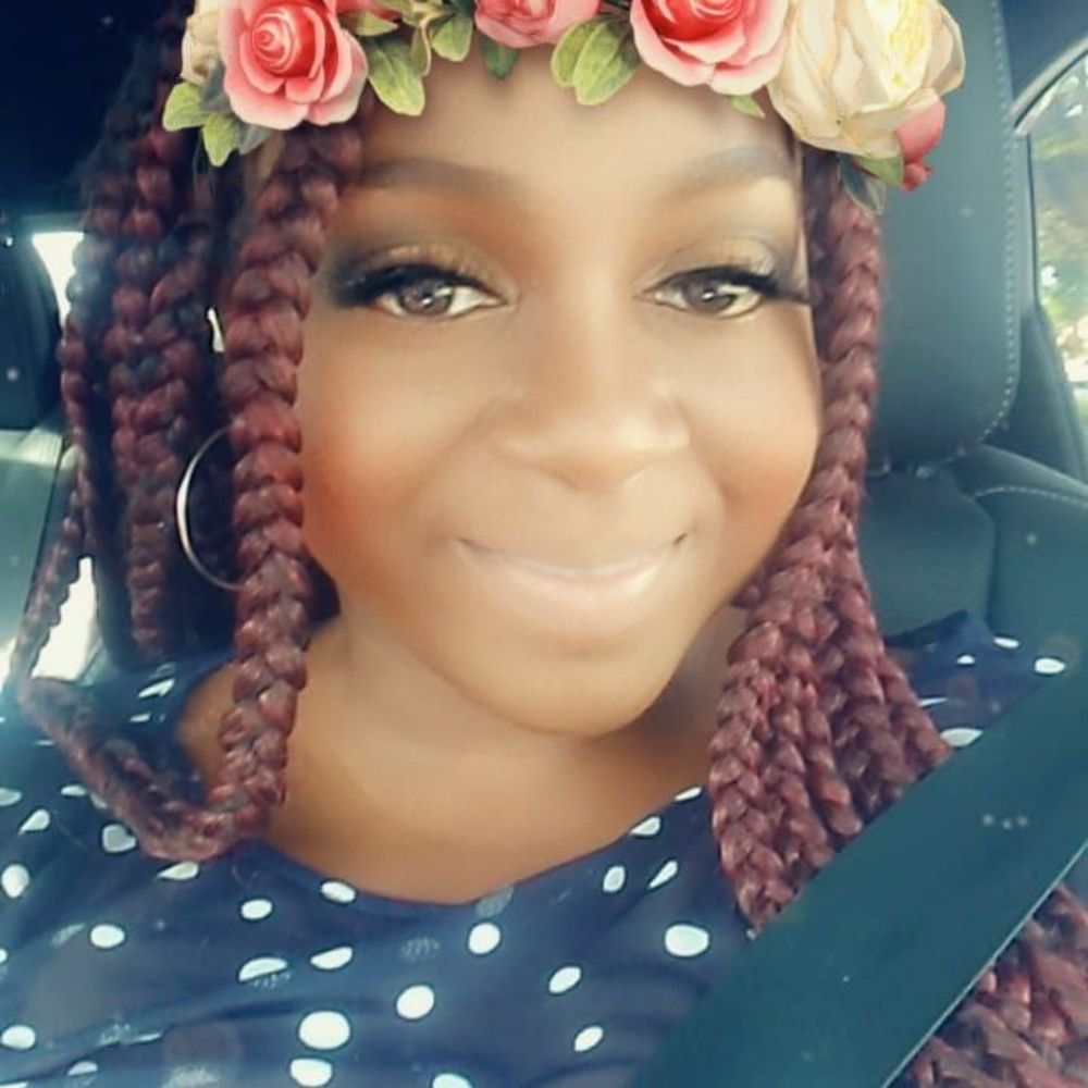 Meet your Posher, Brittney